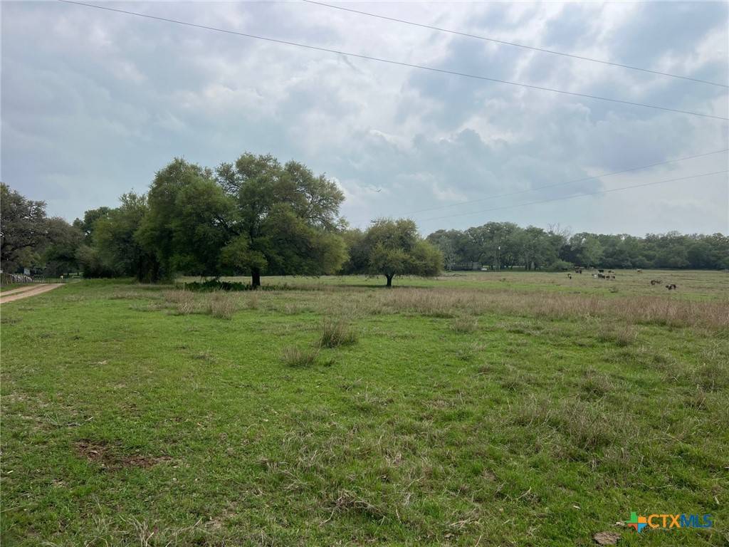 Hallettsville, TX 77964,00 CR 377 RD