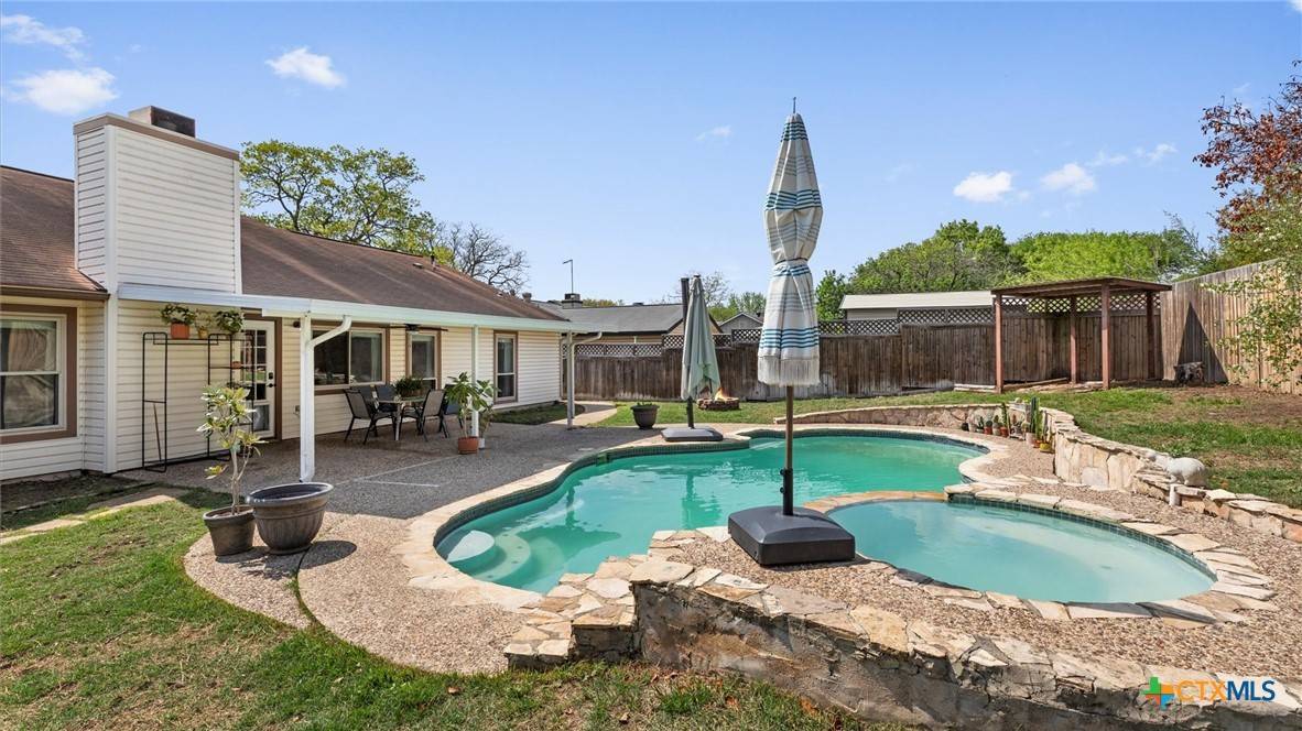 Converse, TX 78109,10120 Windburn TRL