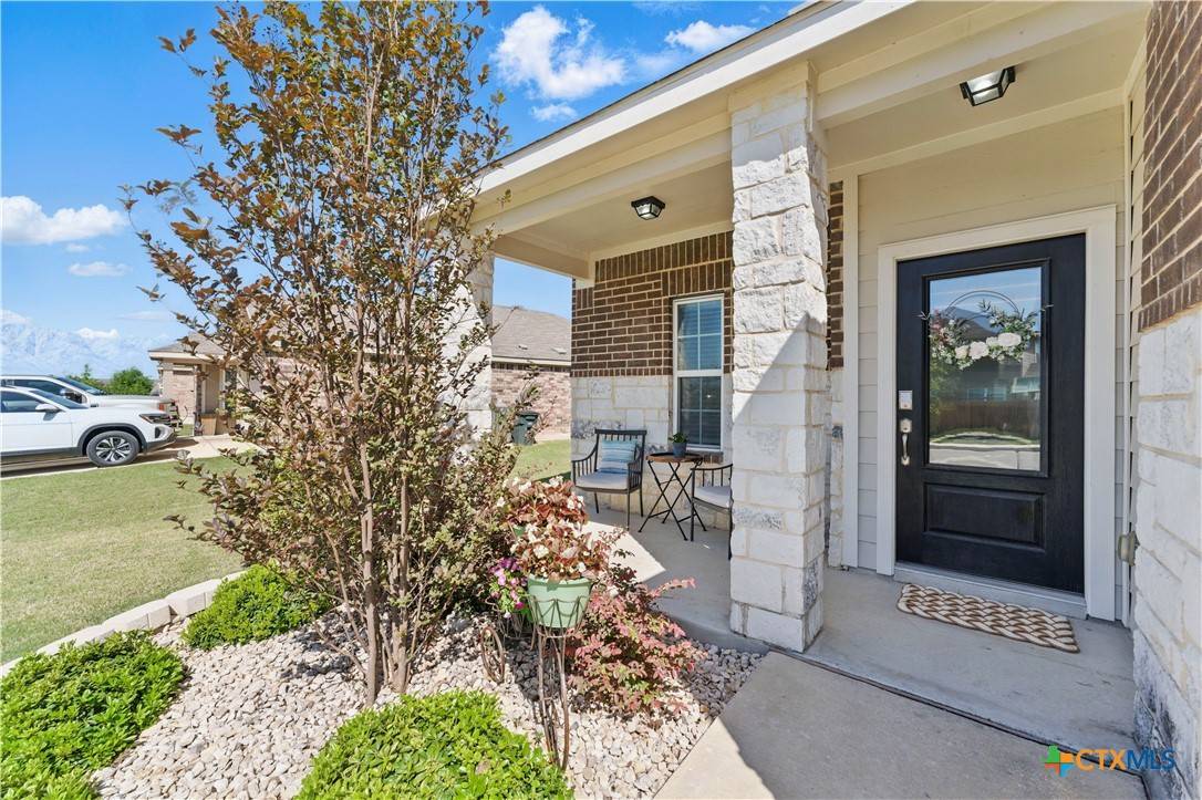 New Braunfels, TX 78130,1864 Danube DR