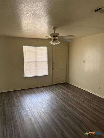 Killeen, TX 76543,1302 Dugger CIR