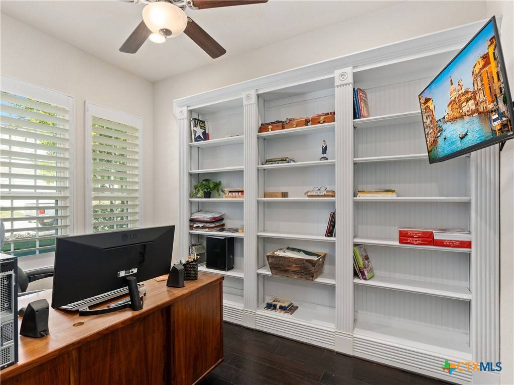 New Braunfels, TX 78130,919 Hi Path WAY