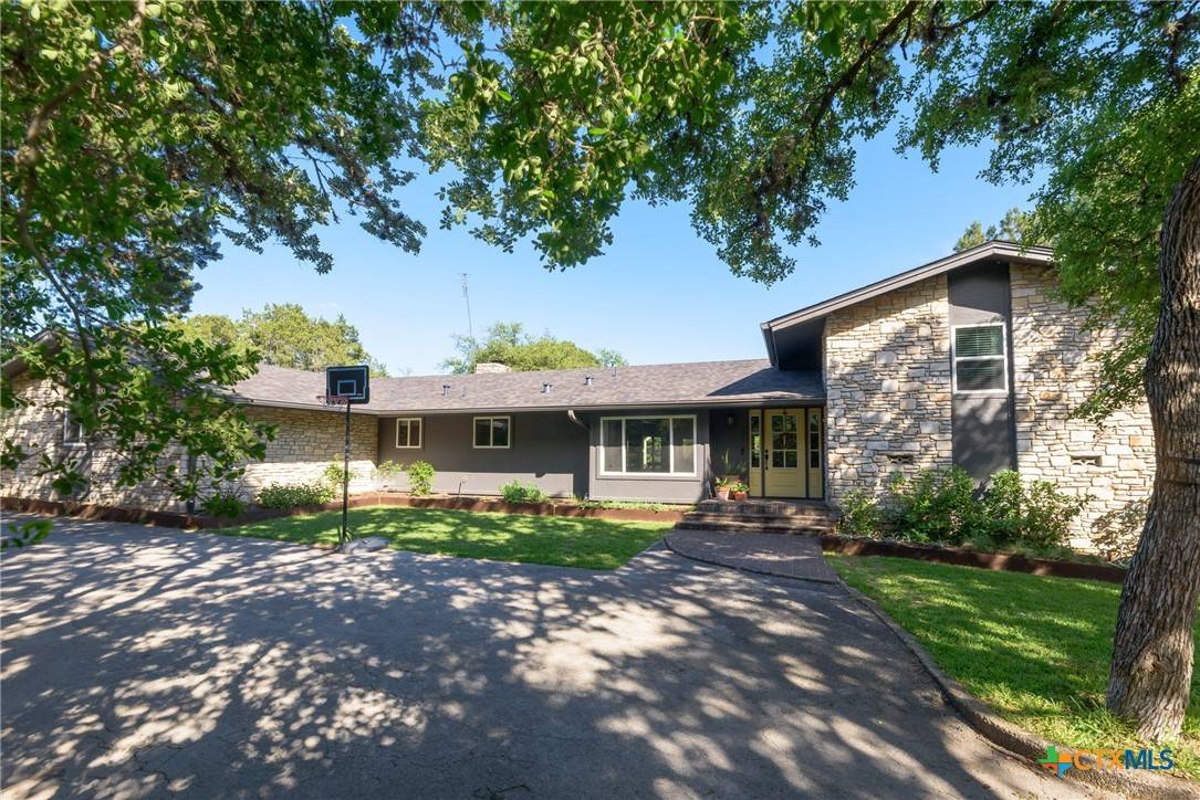 New Braunfels, TX 78130,948 Encino DR