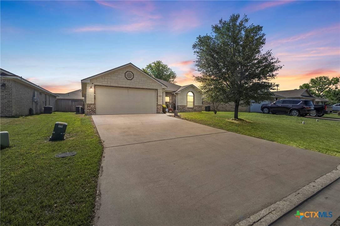 Temple, TX 76502,2115 Carriage House DR