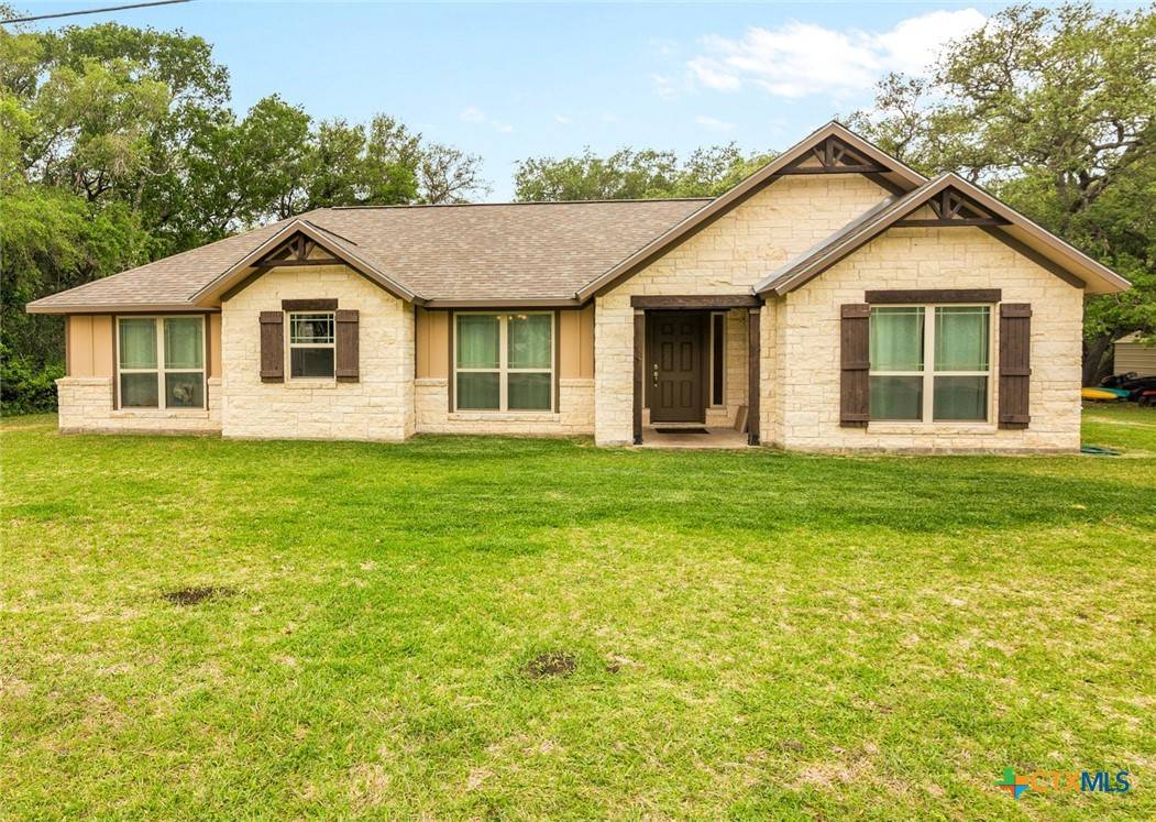 Palacios, TX 77465,260 Oak Hollow ST