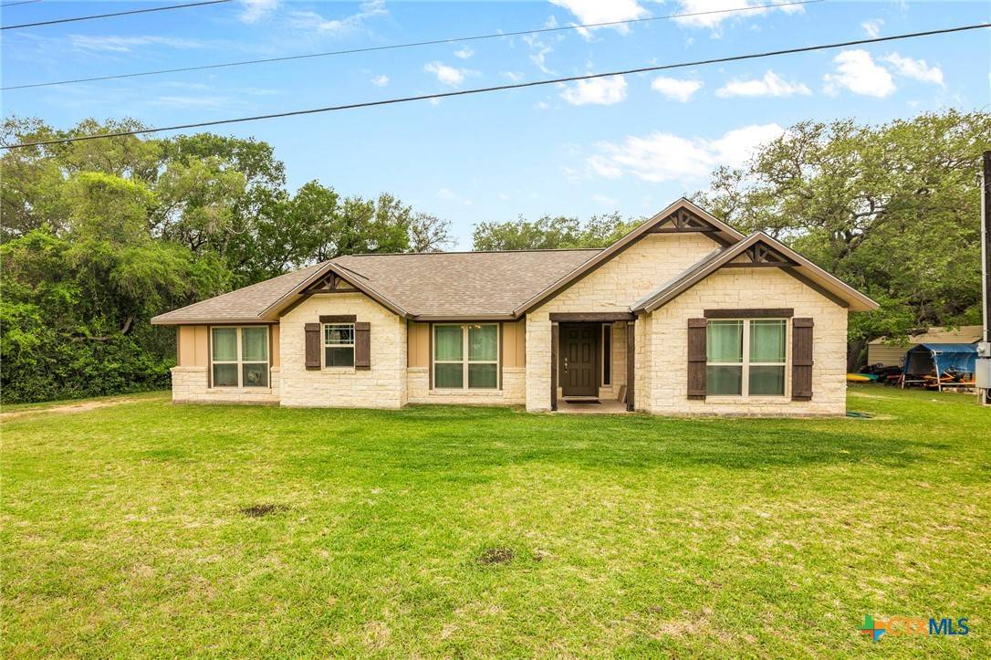 Palacios, TX 77465,260 Oak Hollow ST