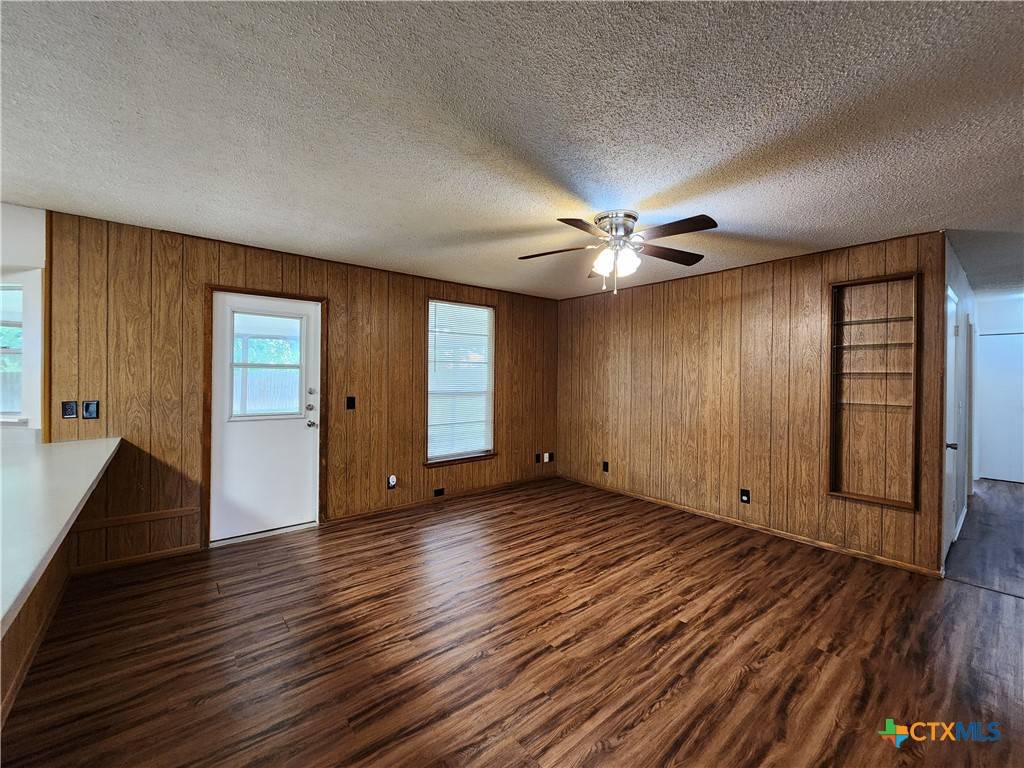 New Braunfels, TX 78130,1480 W Klein RD