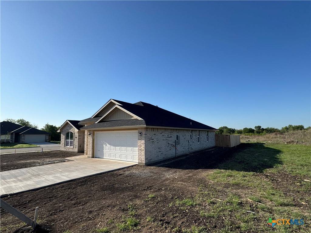 Nolanville, TX 76559,201 Barberry
