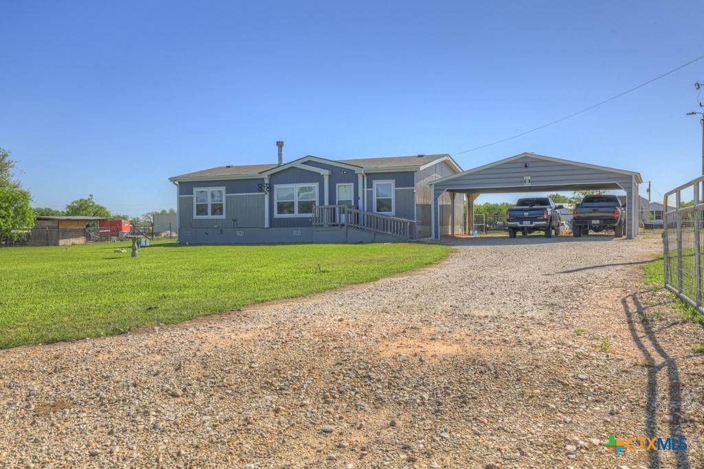 Seguin, TX 78155,129 Muehl RD