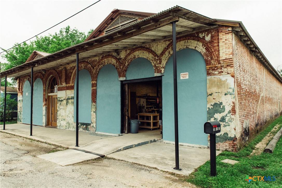 Maxwell, TX 78656,75 Main ST