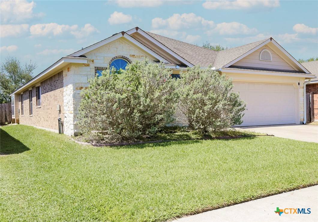 Victoria, TX 77901,319 Silverado TRL