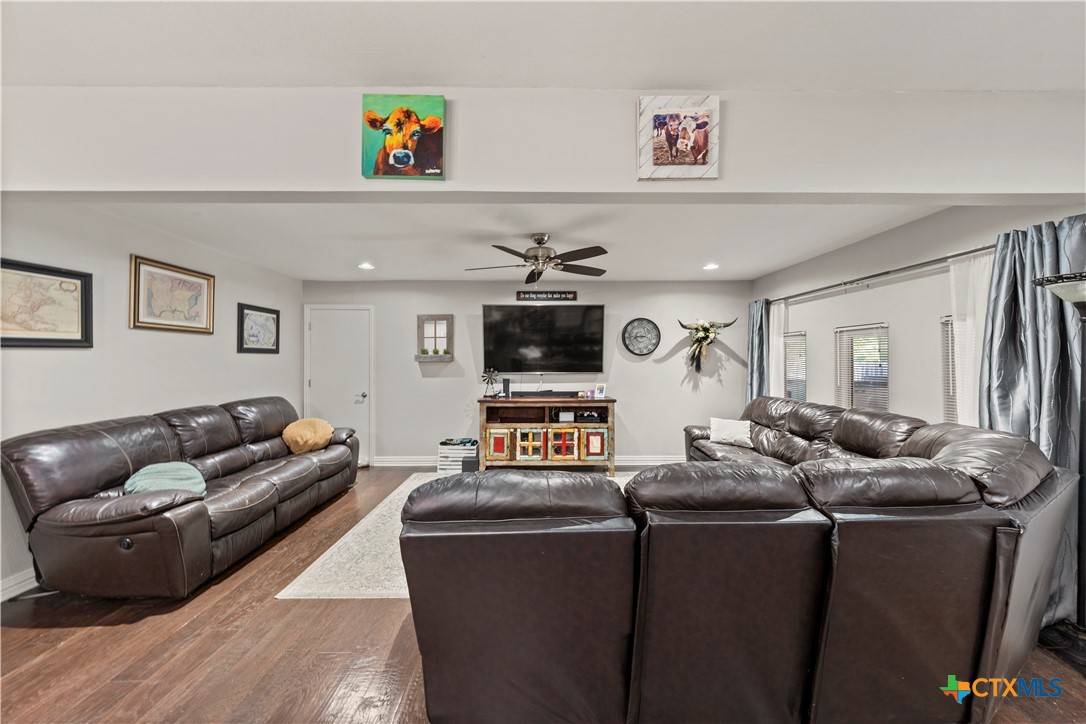 Eddy, TX 76524,704 W 3rd ST