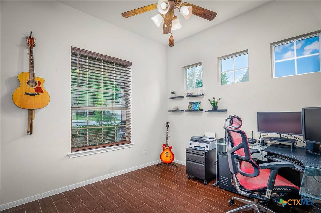 New Braunfels, TX 78130,2051 Western Pecan