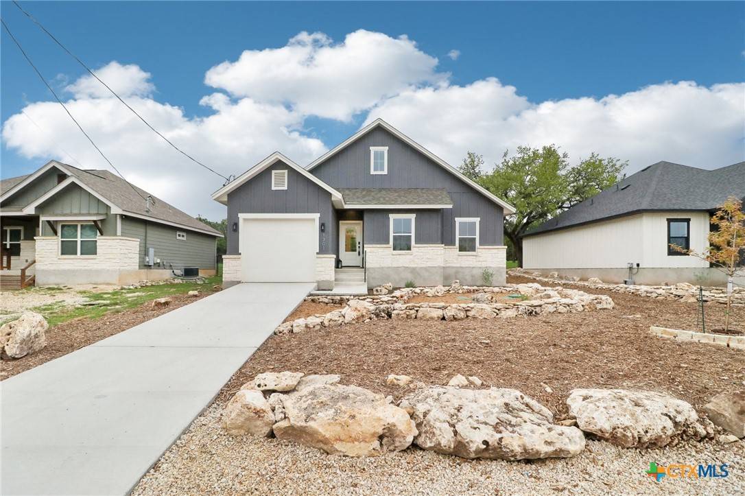 Spring Branch, TX 78070,1301 Green Meadow LN