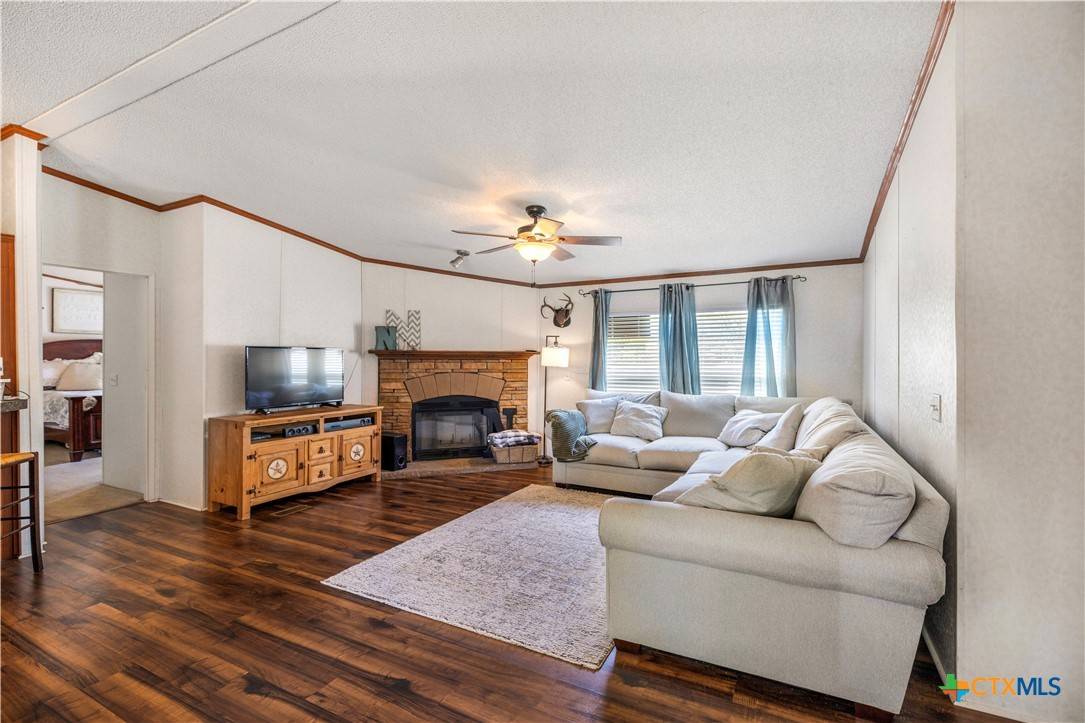 Yorktown, TX 78164,468 W 6th