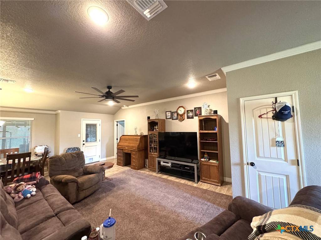 Gatesville, TX 76528,1124 Baldridge DR