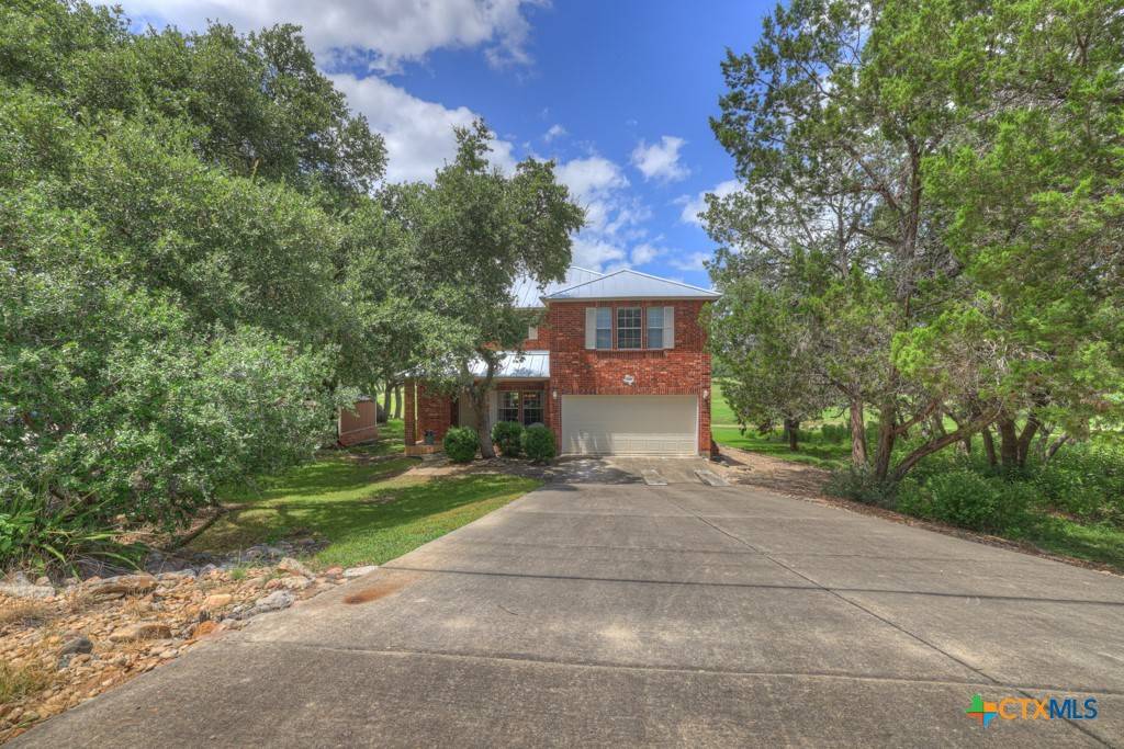 Canyon Lake, TX 78133,243 Watts LN