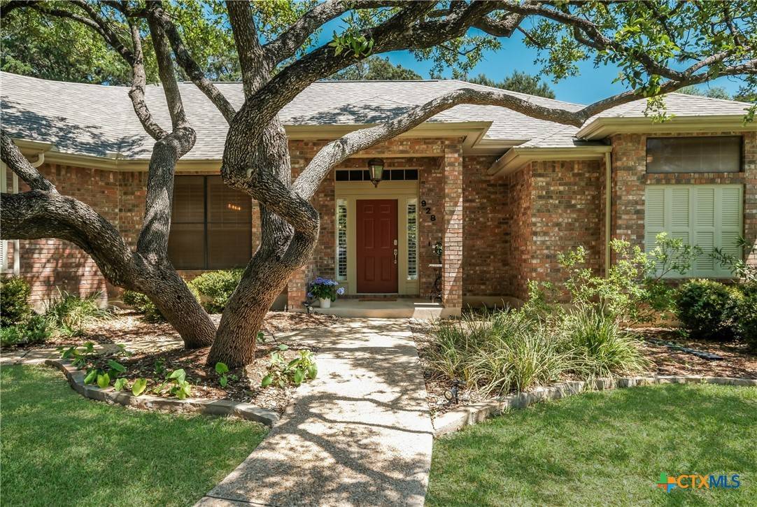 New Braunfels, TX 78130,928 Mission Hills DR