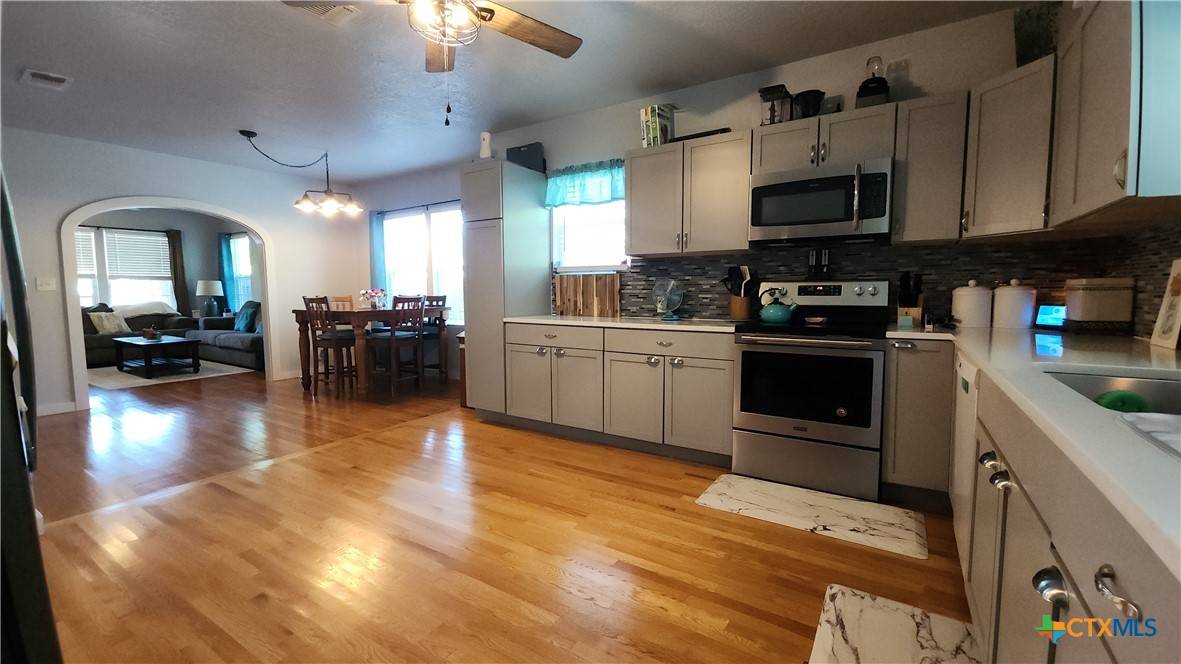 Victoria, TX 77901,1804 N Goldman ST