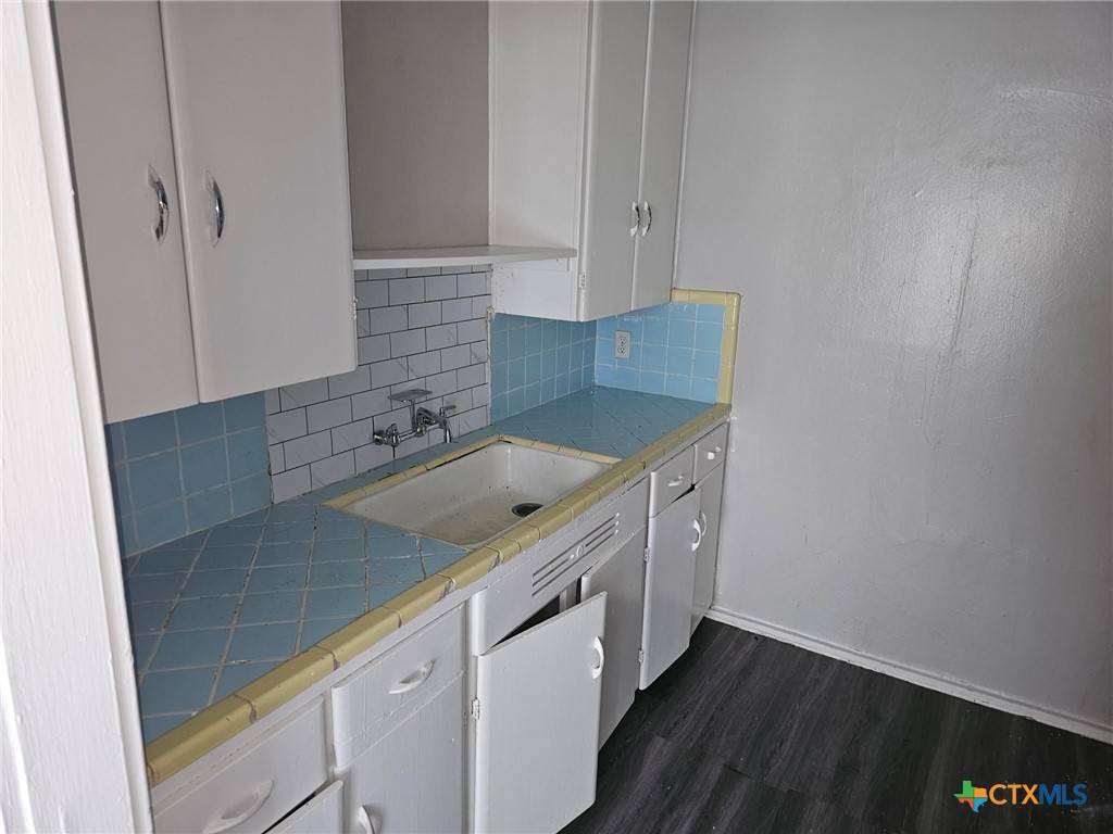 Victoria, TX 77901,3001 E Rio Grande ST