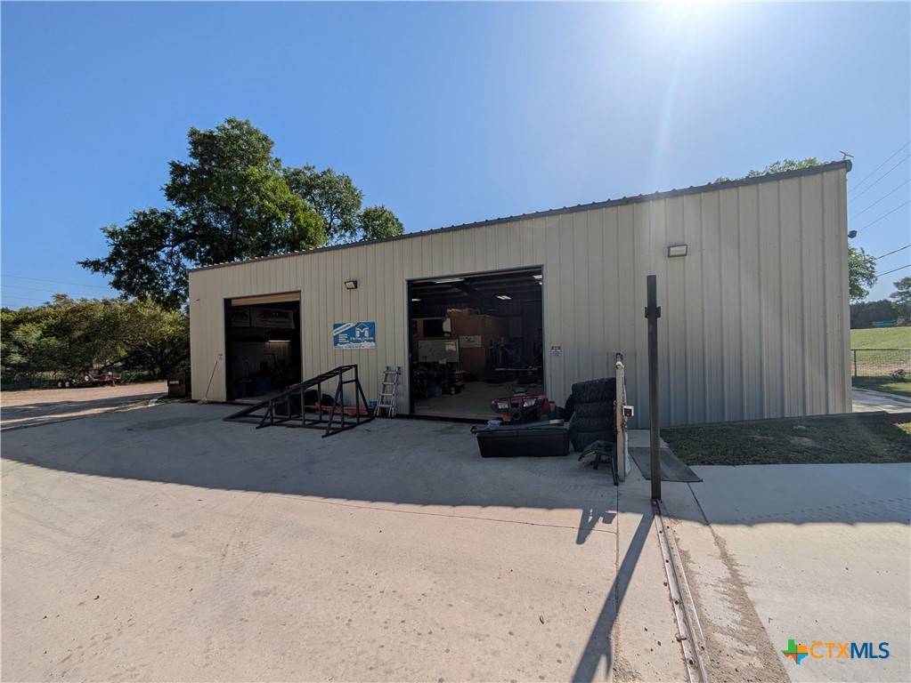 Canyon Lake, TX 78133,8228 Fm 2673