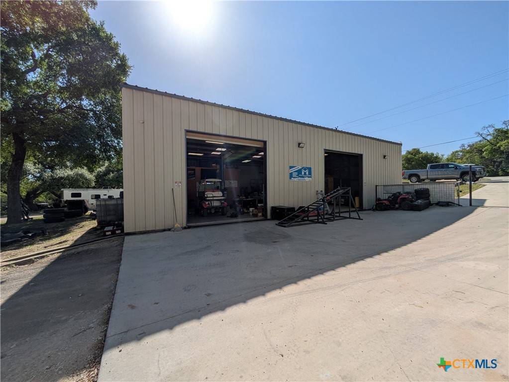 Canyon Lake, TX 78133,8228 Fm 2673