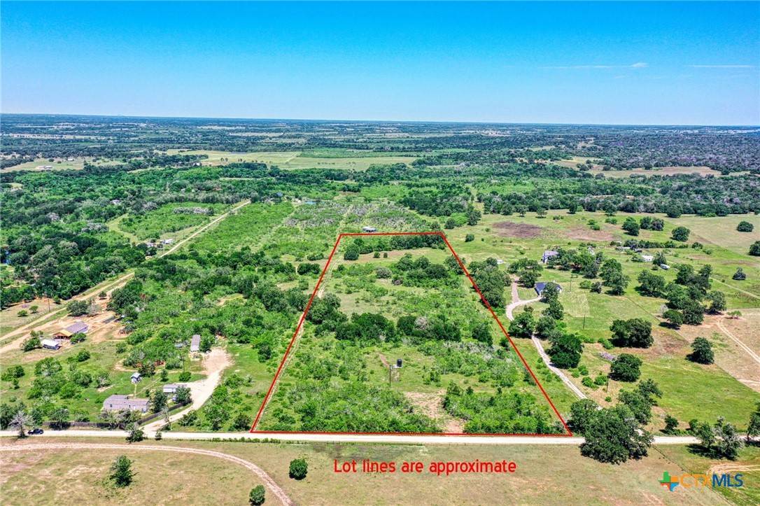 Dale, TX 78616,1325 Boulder LN