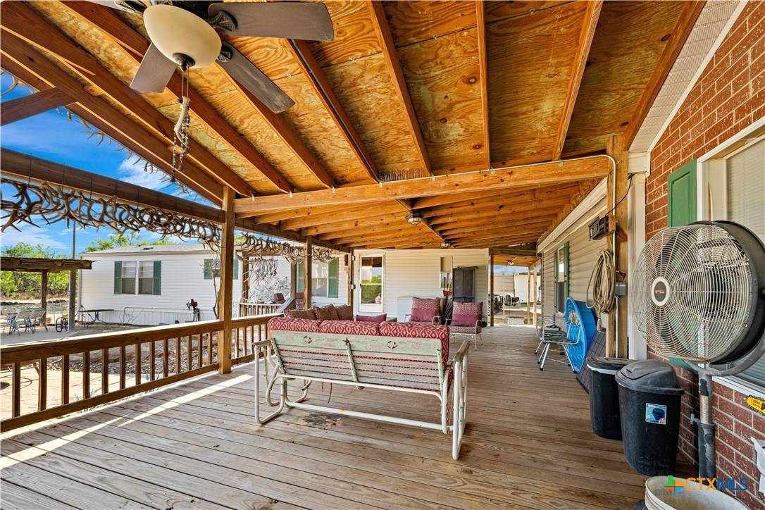 Crystal City, TX 78839,1500 N FM 1407