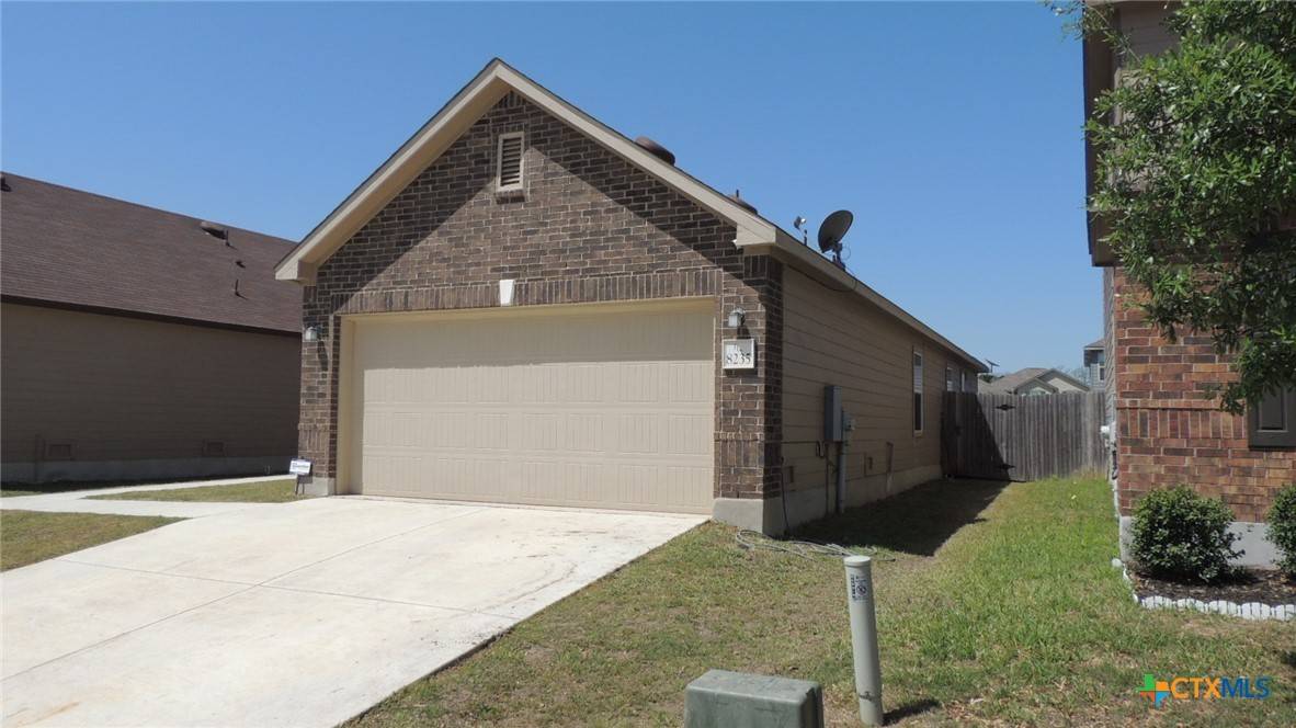 San Antonio, TX 78253,8235 Phantom FLD