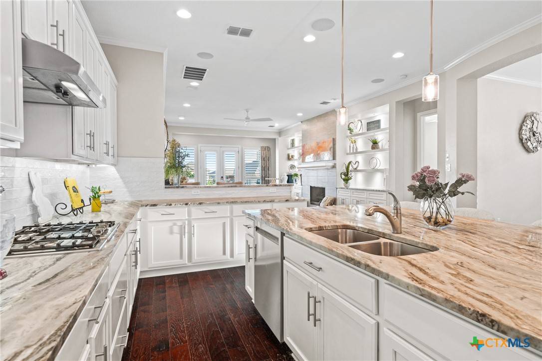 Georgetown, TX 78626,124 Cherokee Rose CIR