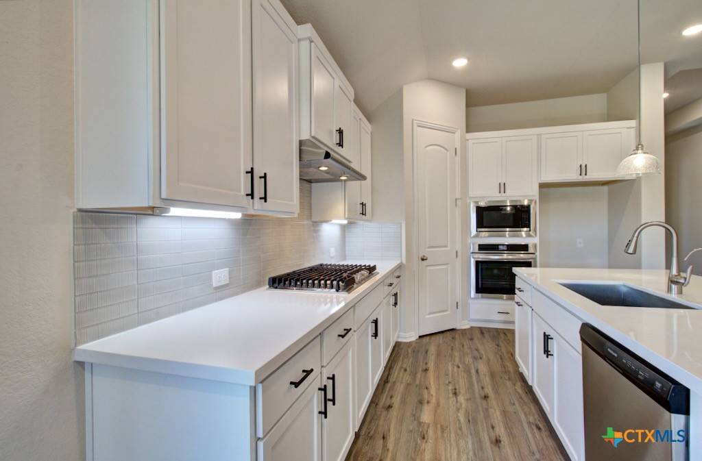 New Braunfels, TX 78132,1739 Heritage Maples