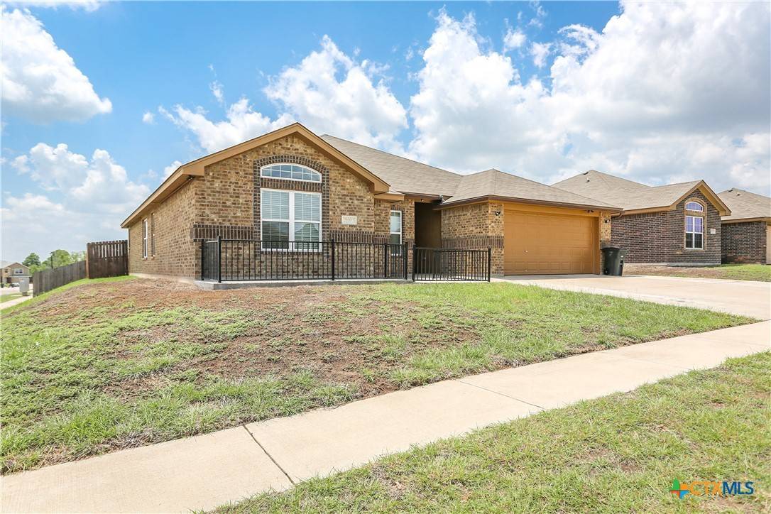 Killeen, TX 76549,2100 Golden Eagle DR