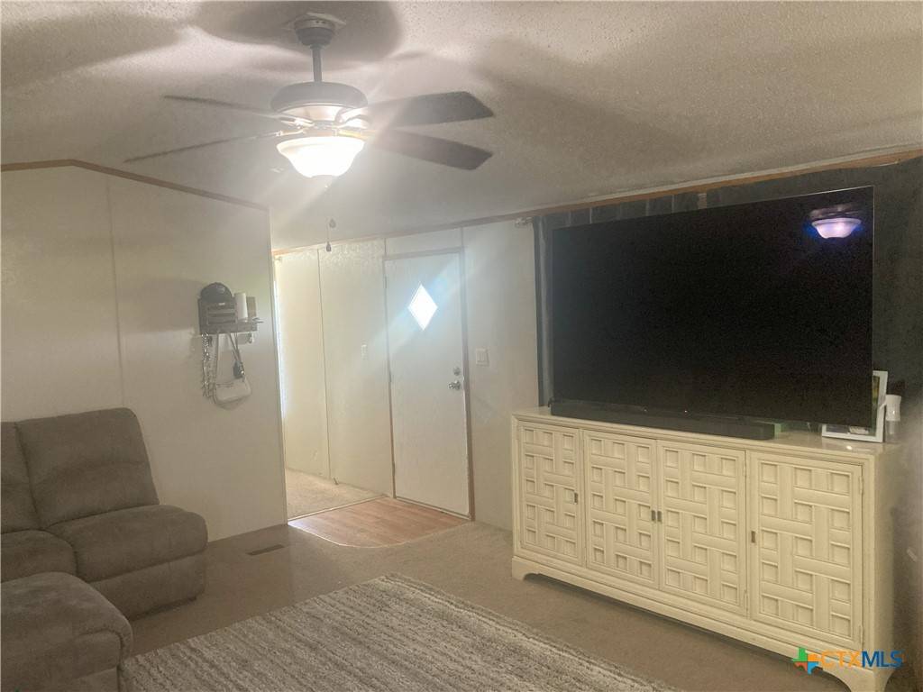 Victoria, TX 77904,500 Willow Creek Ranch RD