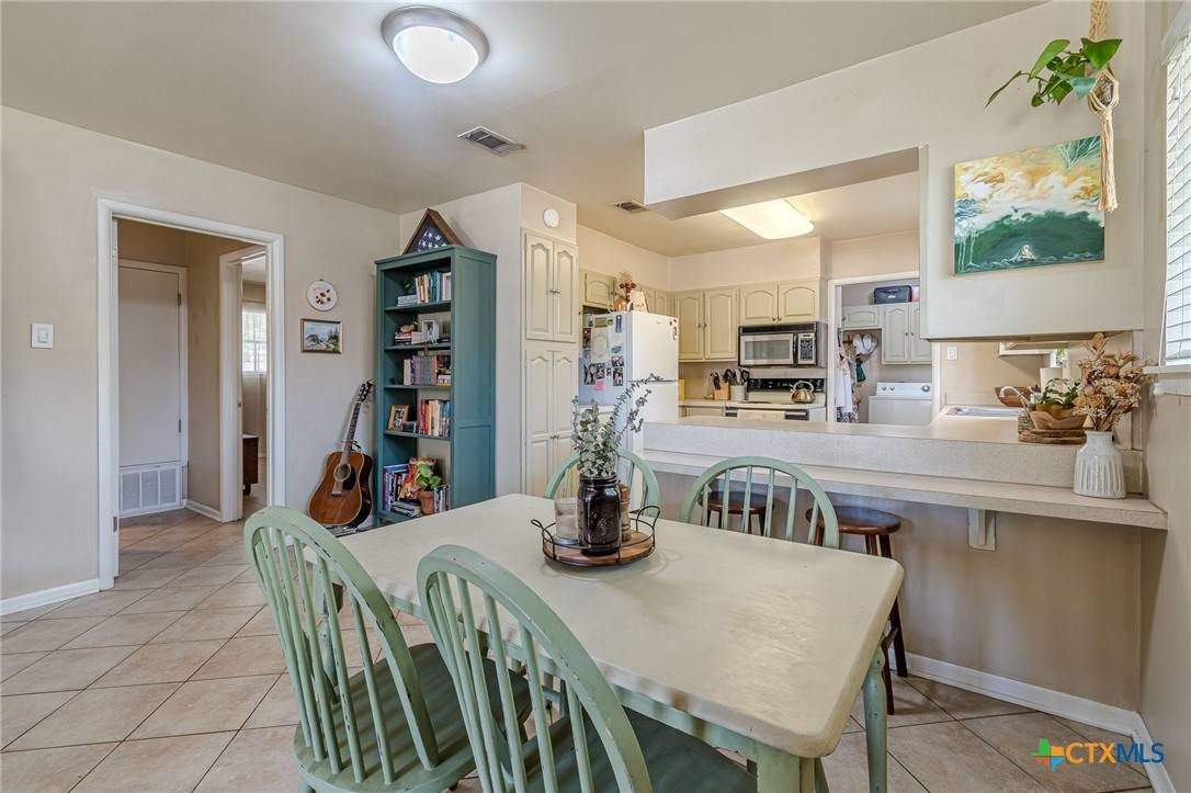 San Marcos, TX 78666,324 Craddock AVE
