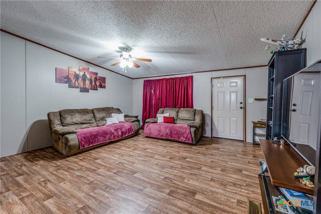 Canyon Lake, TX 78133,1824 Live Oak DR