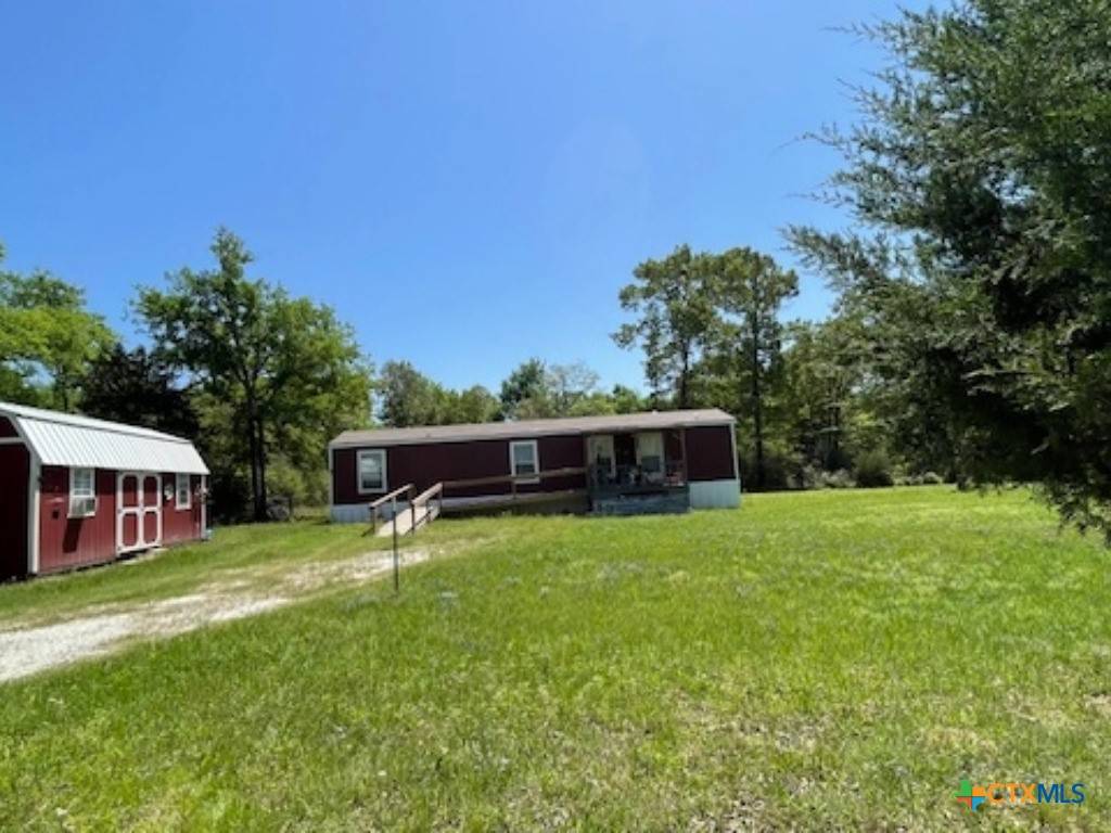 Marquez, TX 77865,19781 County Road 431 (+/- 1.14 acre)