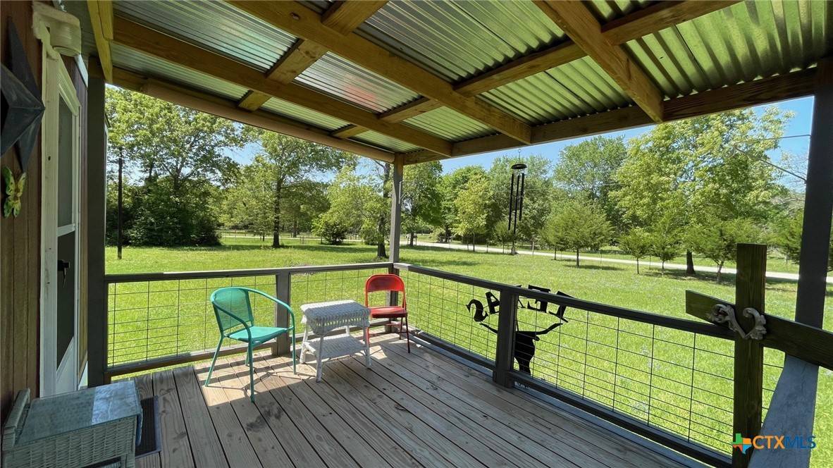 Marquez, TX 77865,19781 County Road 431 (+/- 1.14 acre)