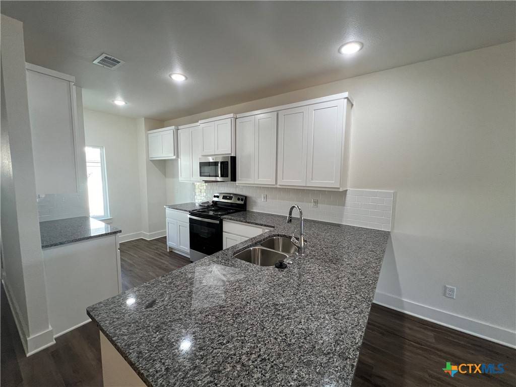 Belton, TX 76513,1814 Royal LOOP