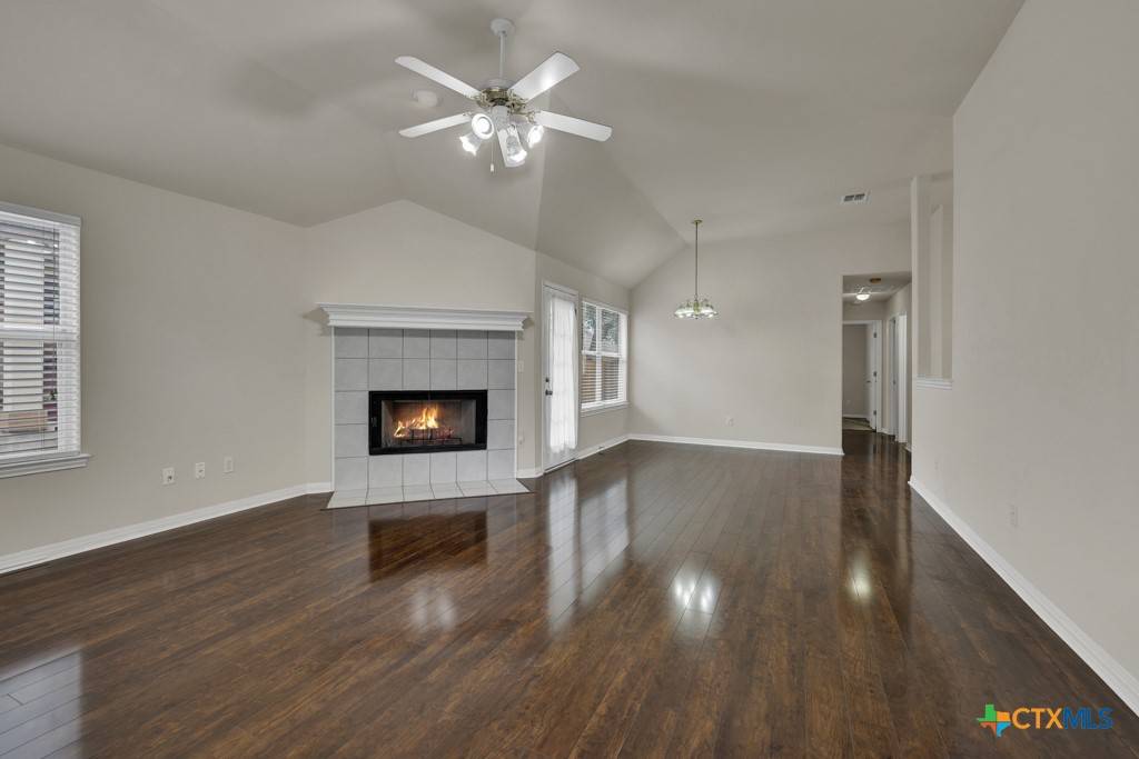 New Braunfels, TX 78130,2121 Keystone DR