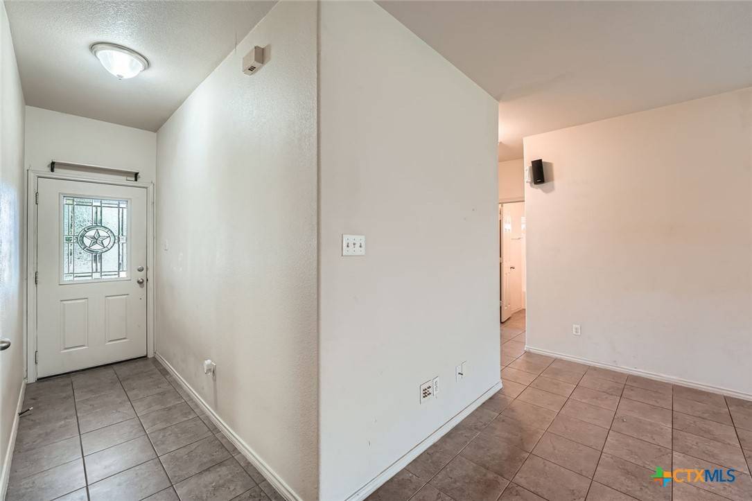Jarrell, TX 76537,209 Biles LN