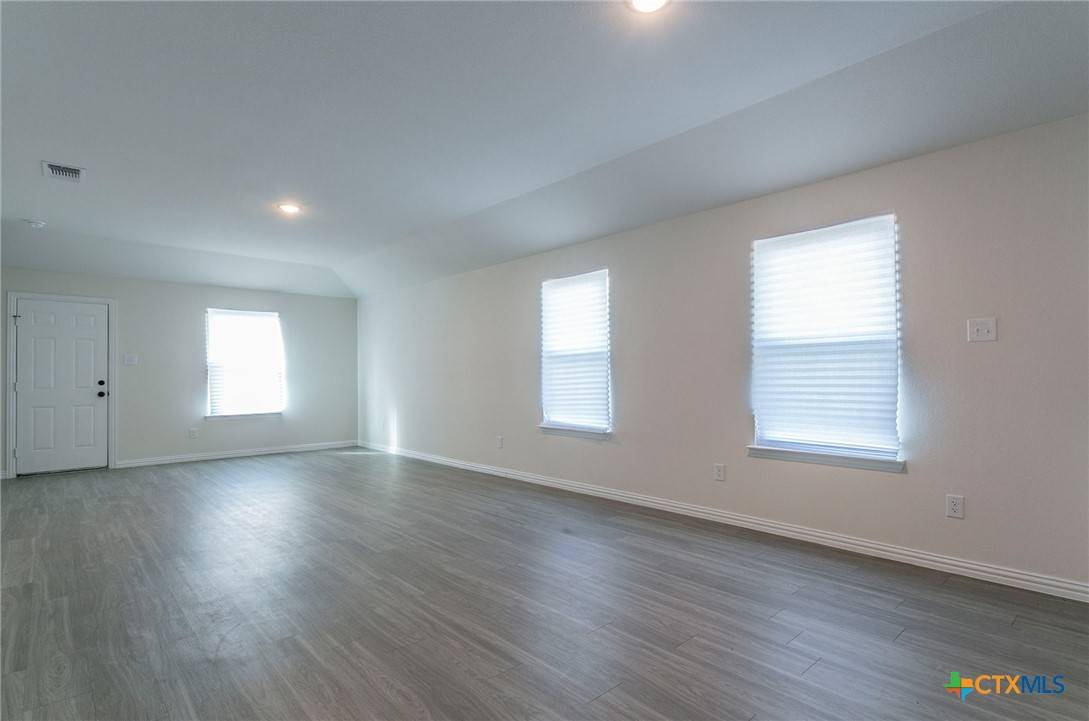 Temple, TX 76501,3004 Titus CT