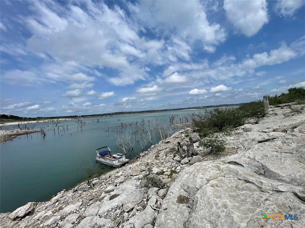 Canyon Lake, TX 78133,1415 Glenn DR
