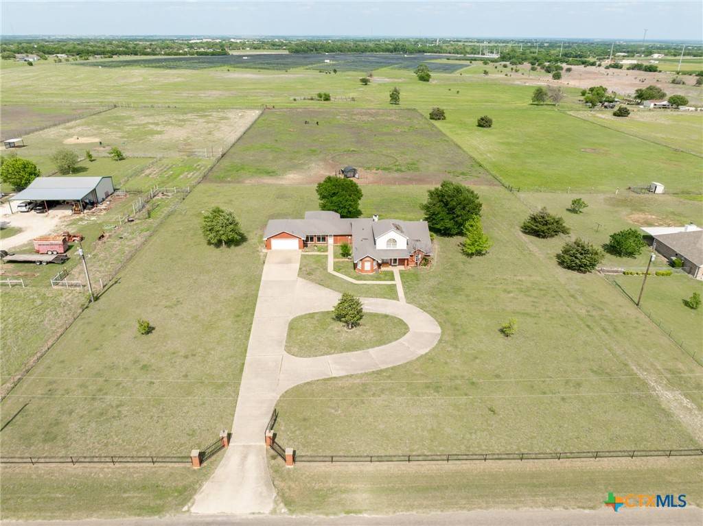 Eddy, TX 76524,411 Wade RD