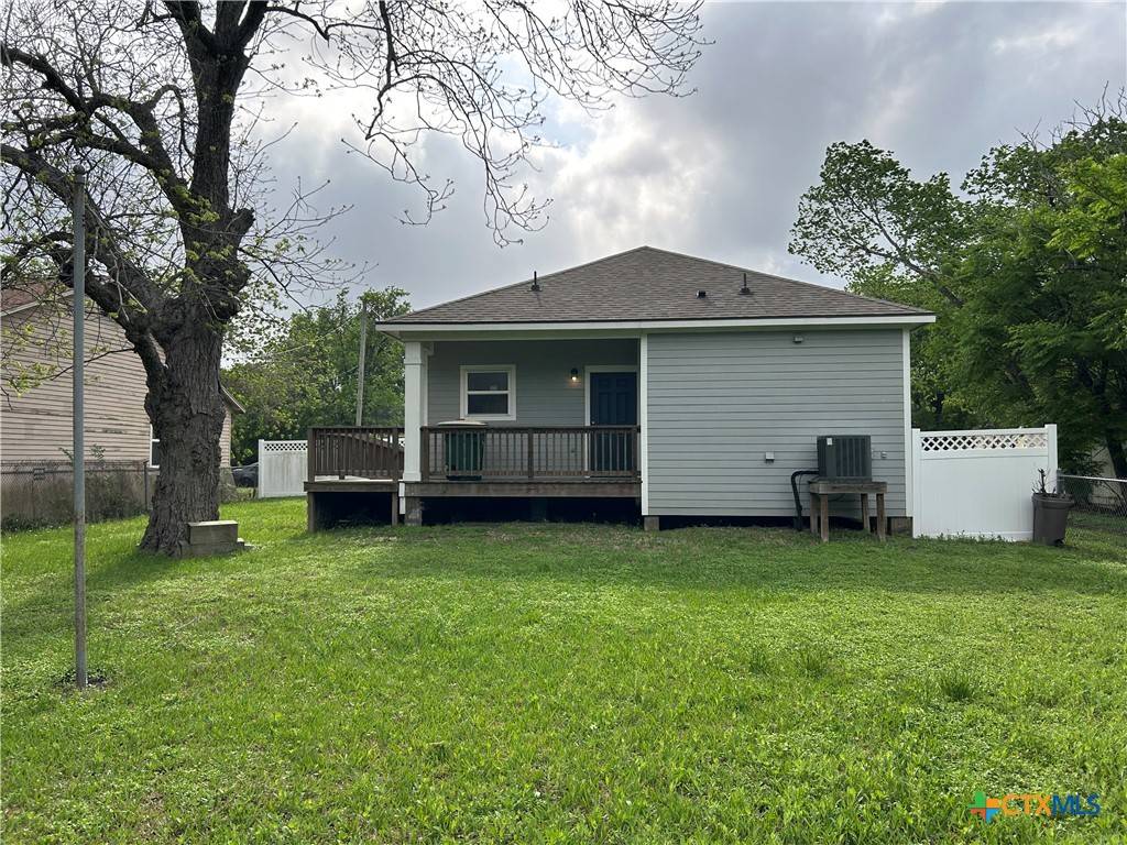 Victoria, TX 77901,1604 N Levi ST