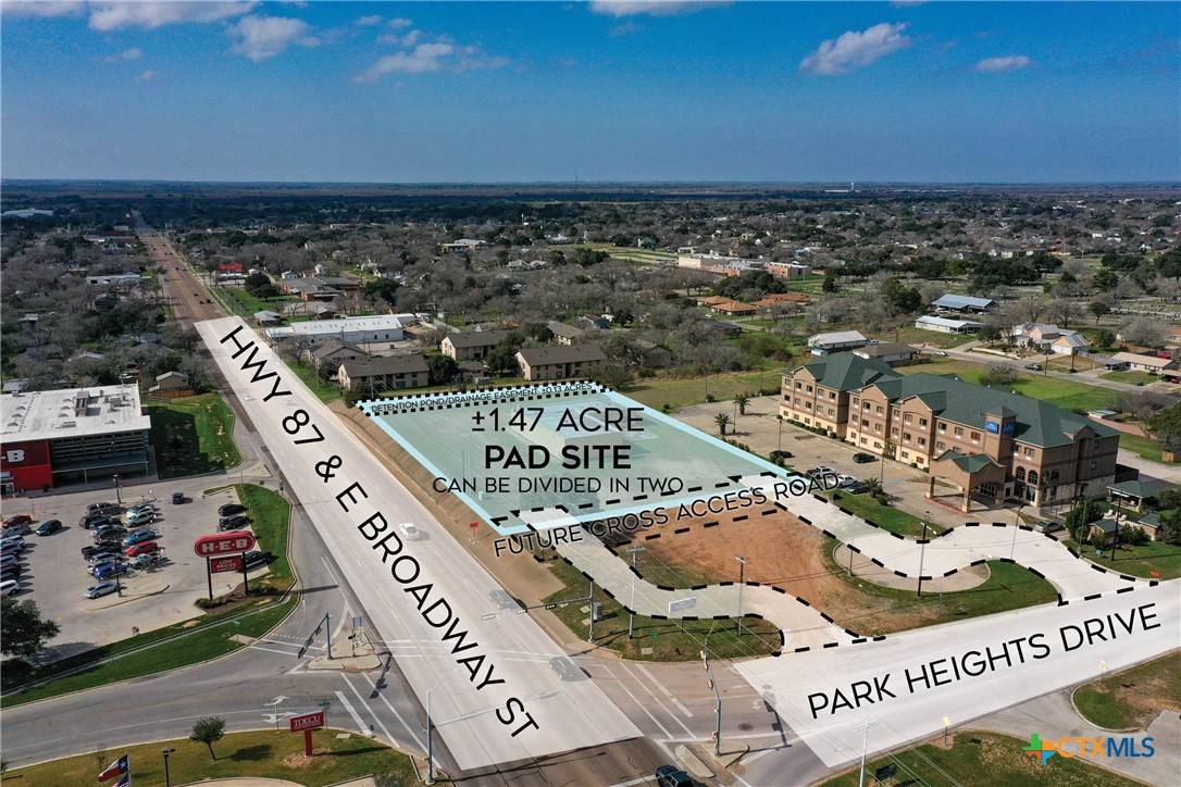 Cuero, TX 77954,806 E Broadway ST