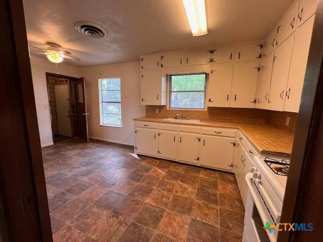 New Braunfels, TX 78130,868 W Merriweather ST