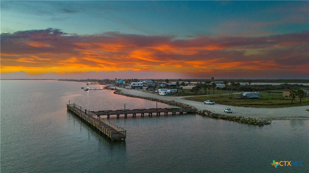 Port Lavaca, TX 77979,1265 N Ocean DR