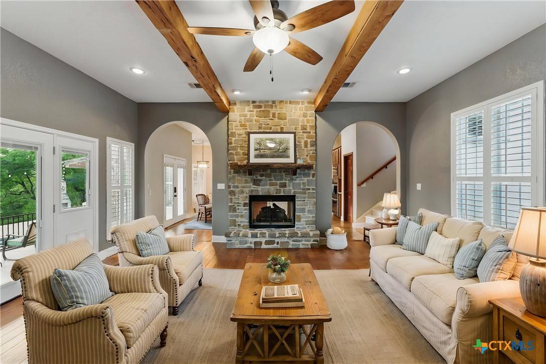 New Braunfels, TX 78132,1041 Homestead RDG