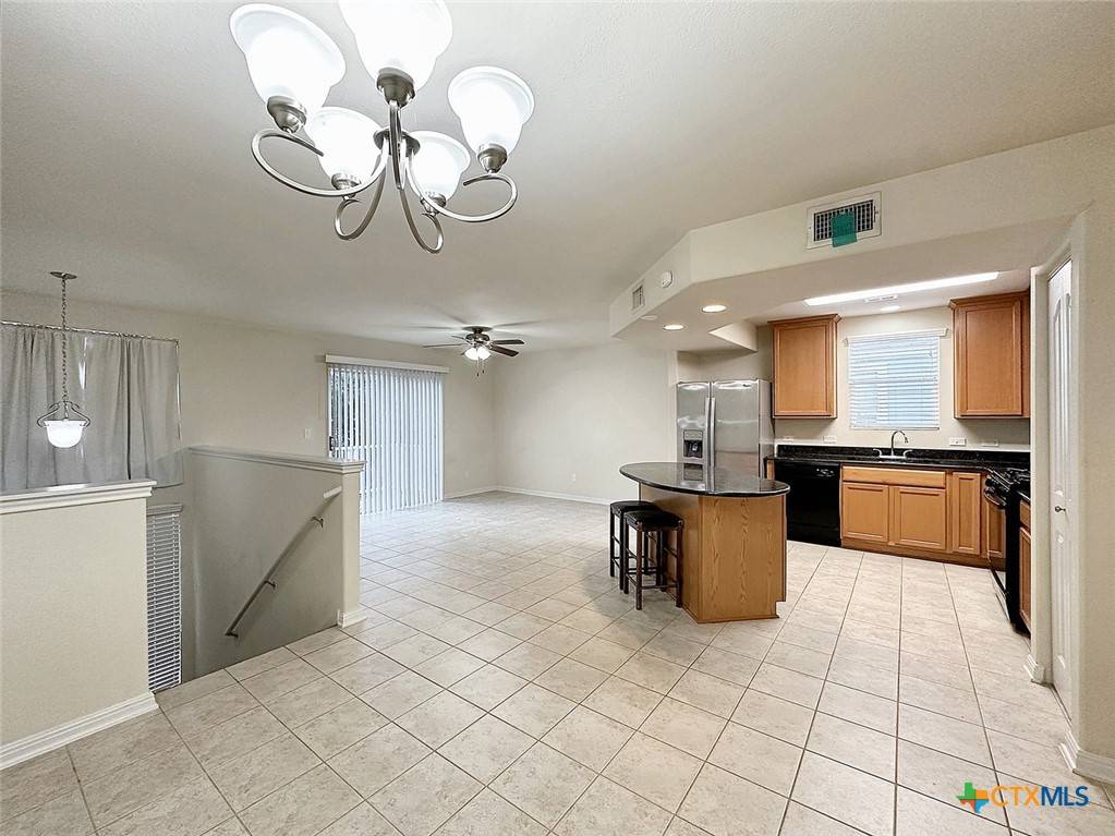 San Marcos, TX 78666,328 Trestle Tr #AB