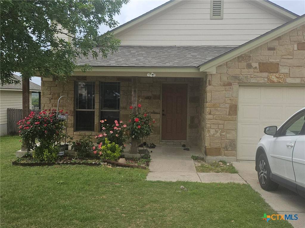 Burnet, TX 78611,102 Gregory CV