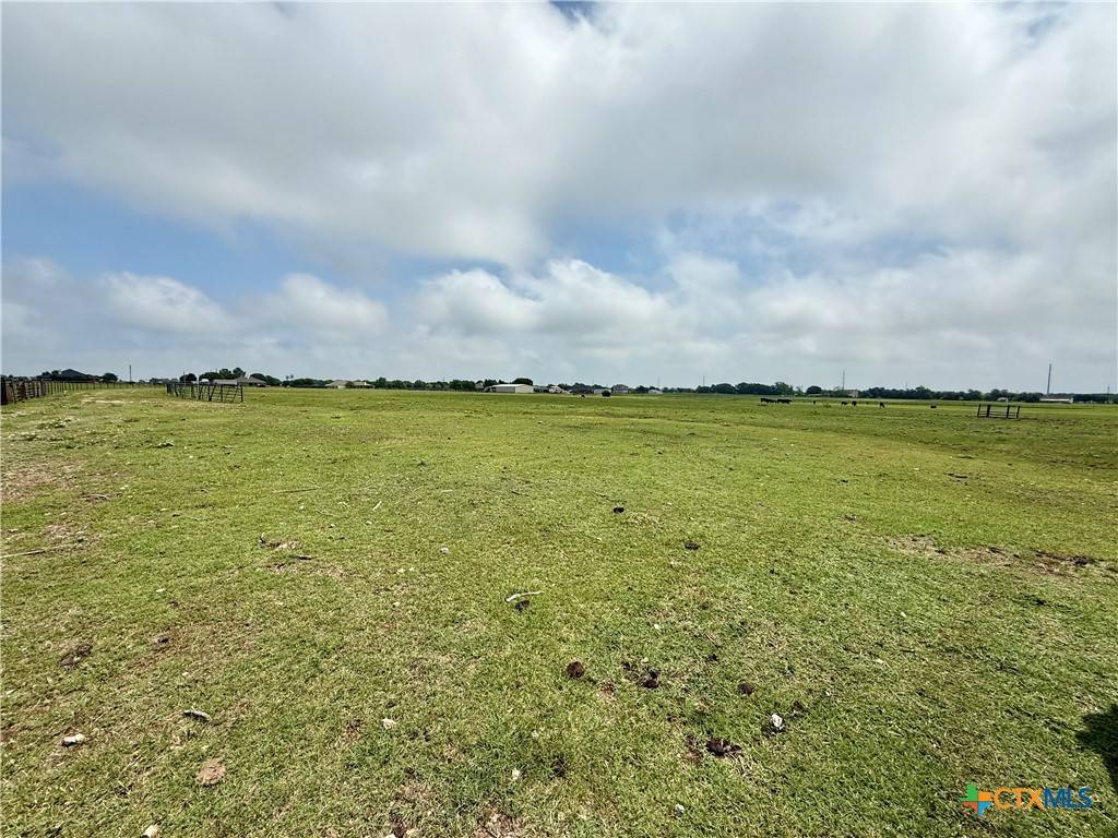 Moody, TX 76557,1111 W Hillyard RD